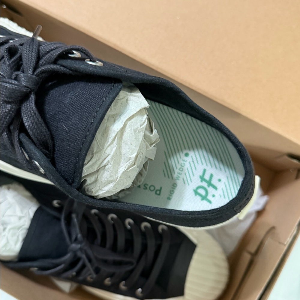 P.F. Flyers Black Canvas Low-Top Sneakers with Cream Toe Cap